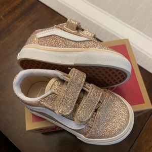 Vans toddler girl 5 WORN 1 time!!!